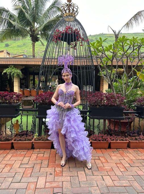 Performer in a lavender gown