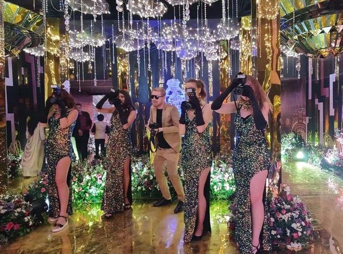 Guests photographed on arrival